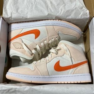 Womens Jordan 1’s Corduroy